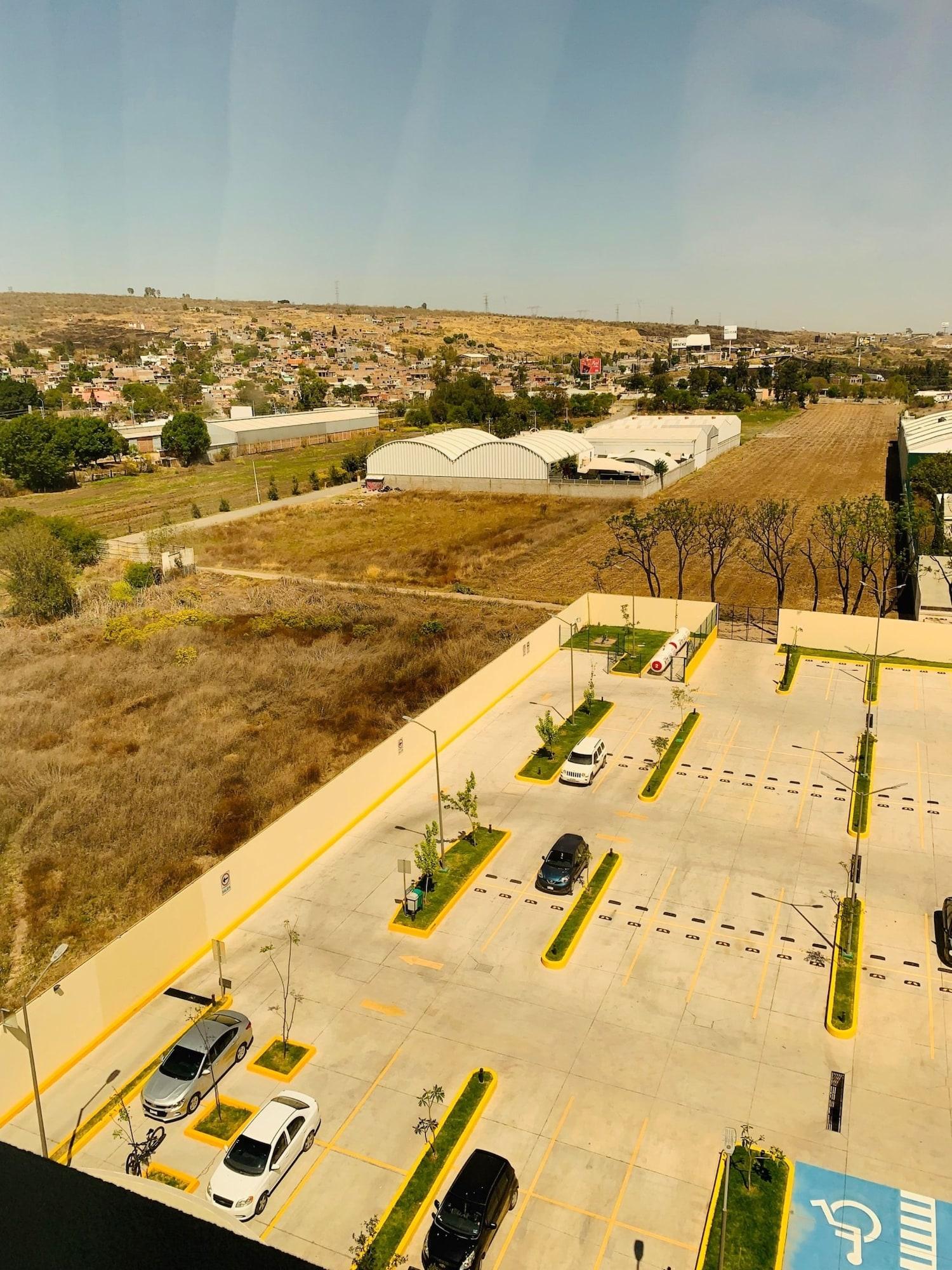 Galeria Plaza Irapuato Hotel Exterior photo